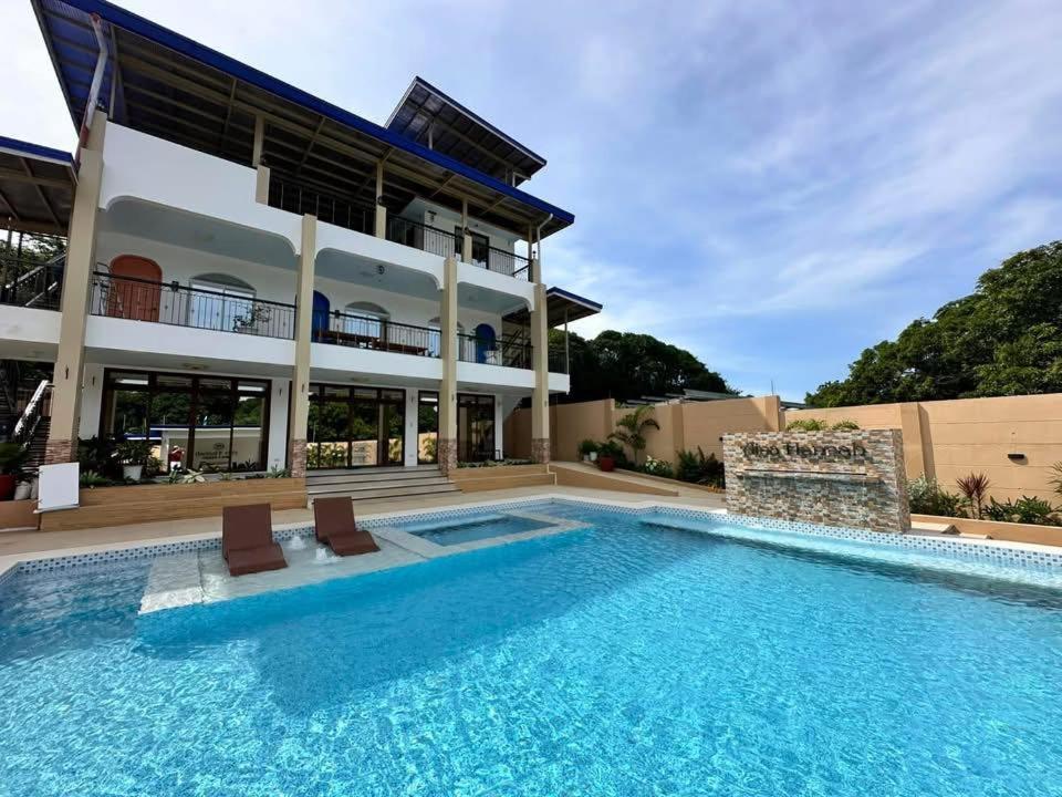 Aina Hannah Family Resort'S Greek Unit Calatagan Exterior foto